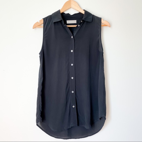 Everlane Tops - Everlane sleeveless silk blouse